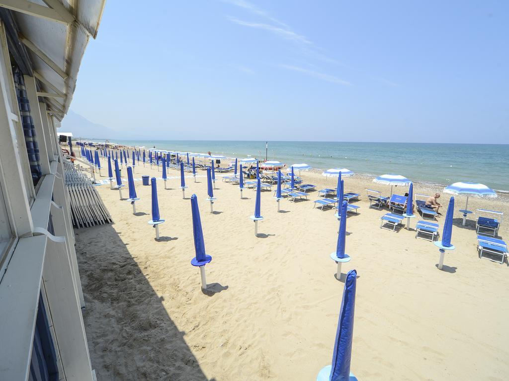 Gelso Bianco Apartments Campofelice Di Roccella Zewnętrze zdjęcie