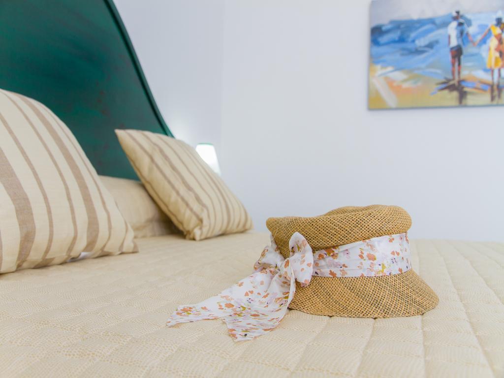 Gelso Bianco Apartments Campofelice Di Roccella Zewnętrze zdjęcie