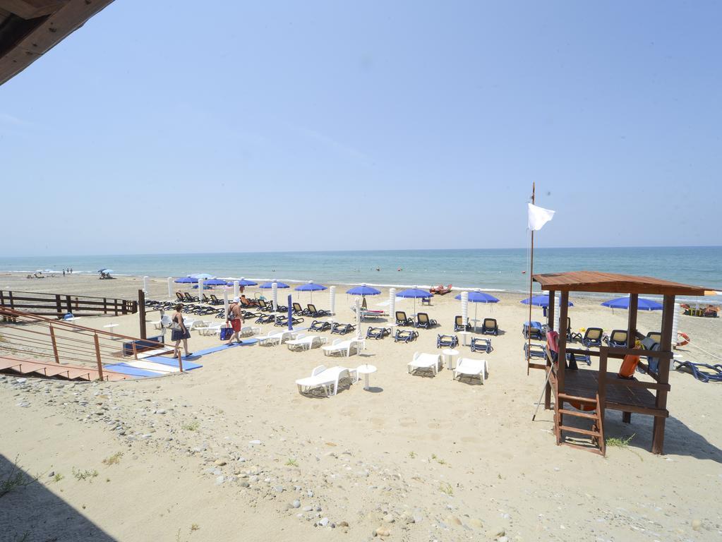 Gelso Bianco Apartments Campofelice Di Roccella Zewnętrze zdjęcie