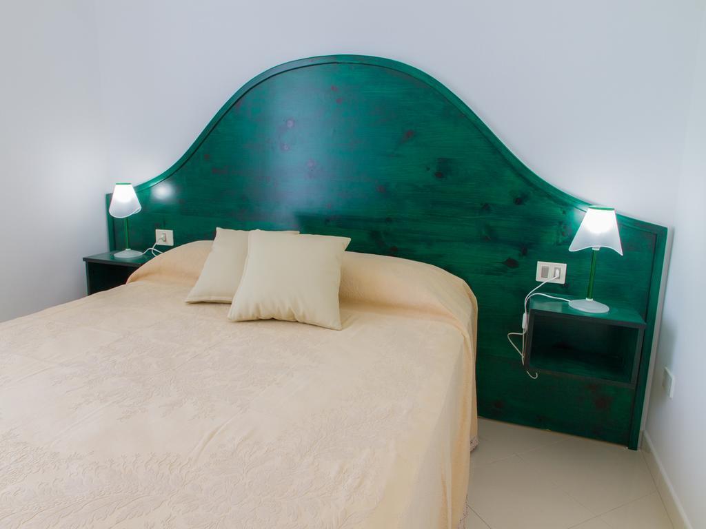 Gelso Bianco Apartments Campofelice Di Roccella Zewnętrze zdjęcie